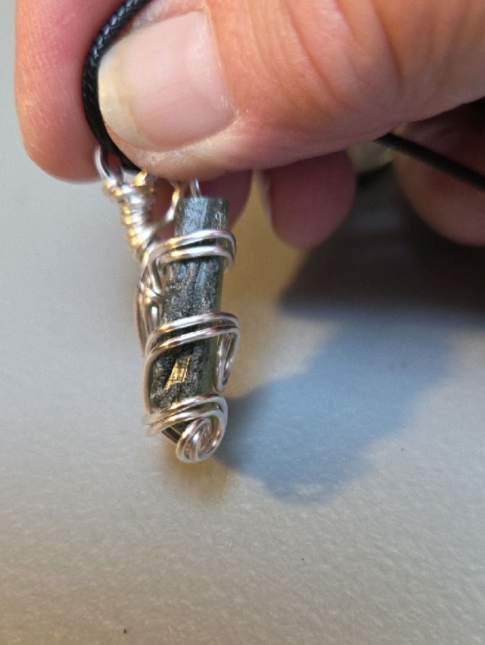 Green Sea Glass Pendant /W Silver Wire Wrap - Picture 3 of 6